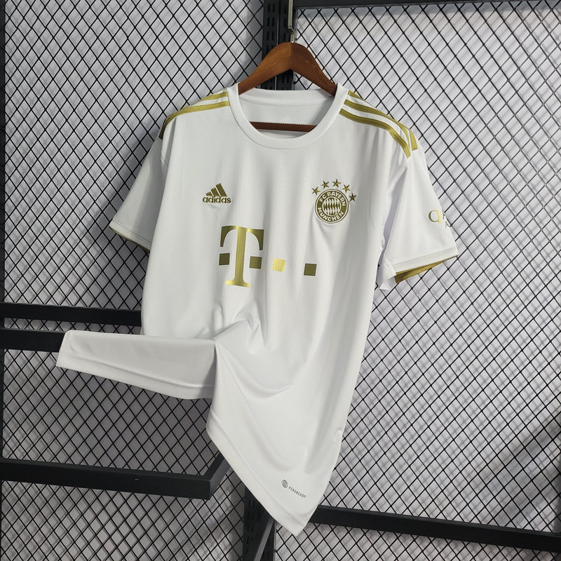 Bayern Munich - Away 22/23