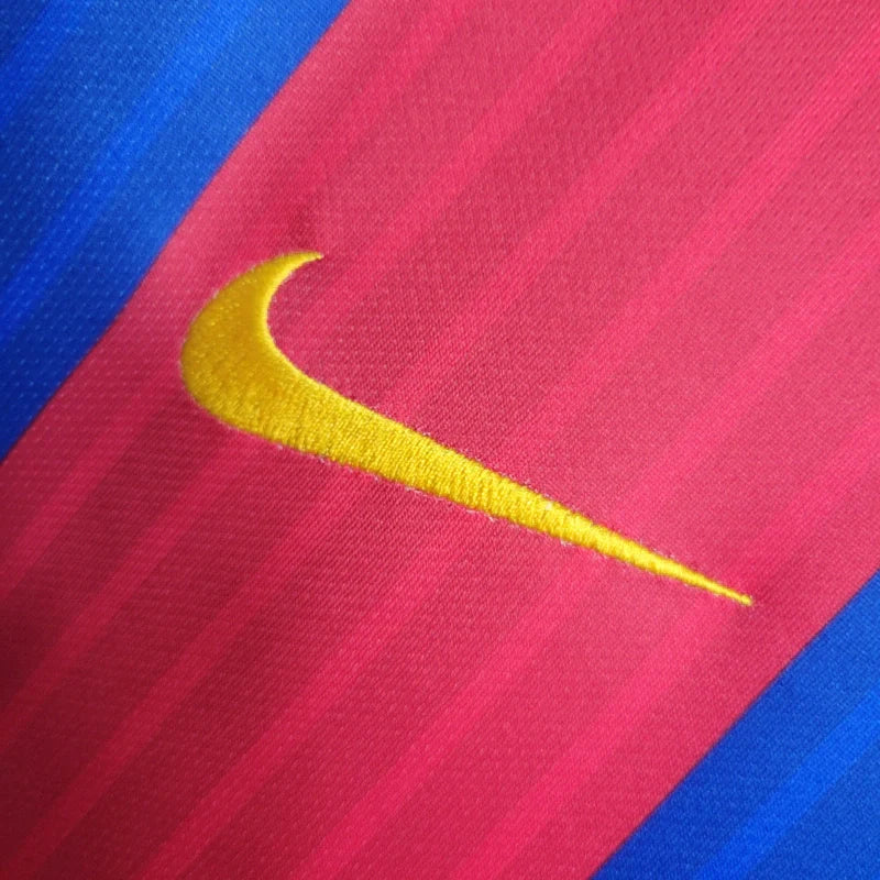 Barcelona - Retrô Home 16/17