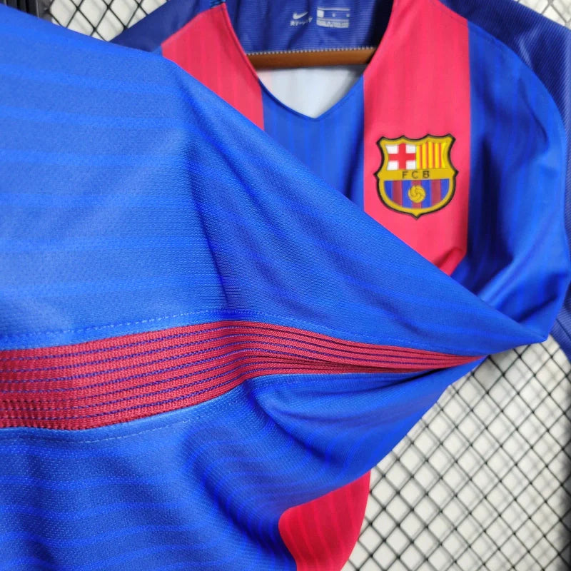 Barcelona - Retrô Home 16/17