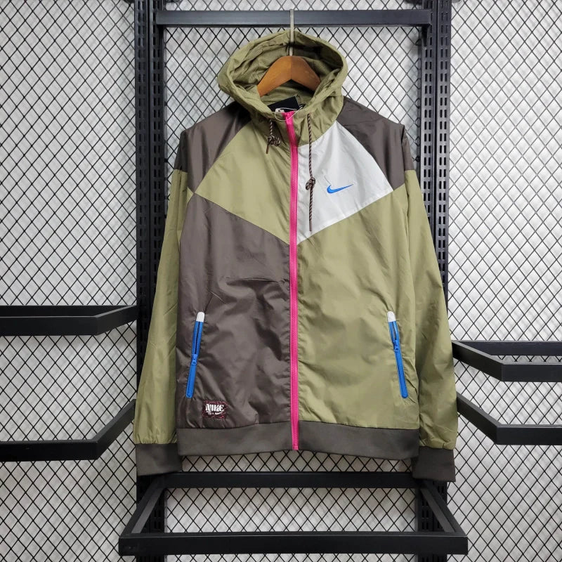 Corta vento - Nike