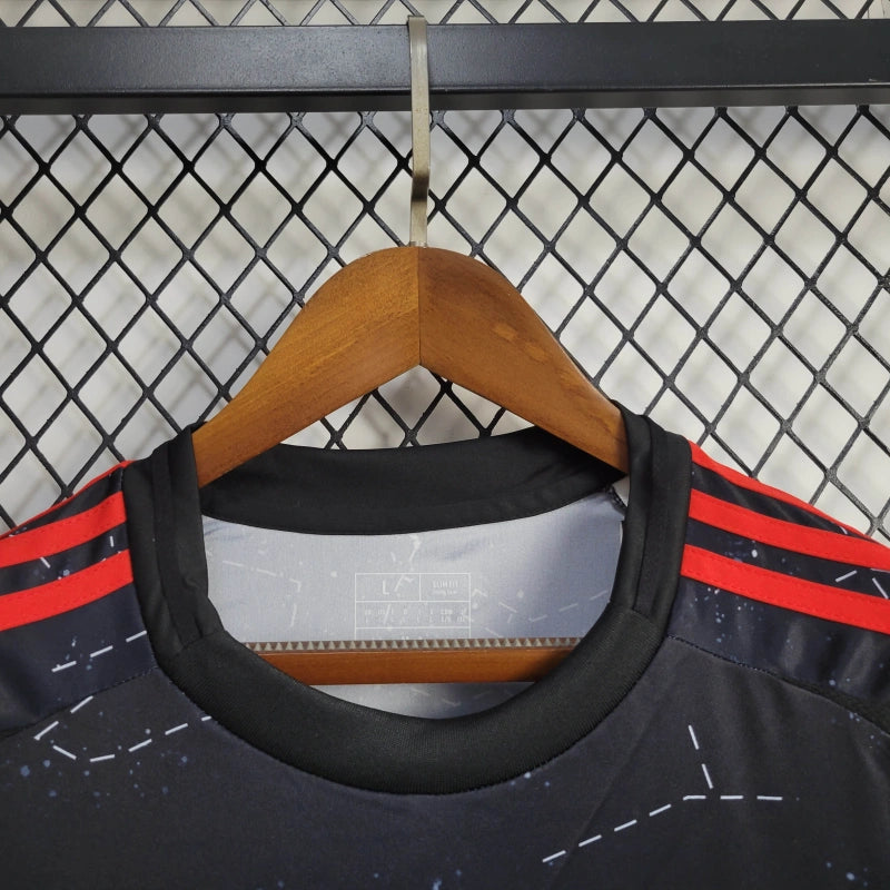 Benfica - Away 24/25
